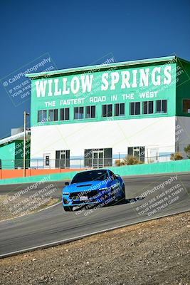 media/Oct-18-2025-Extreme Speed (Sat) [[d6d7e1fef1]]/Group 5/Session 1 (Turn 4)/